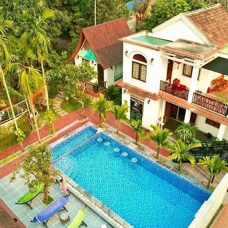 Tropical Valley Homestay - Villas Phong Nha Bagian luar foto