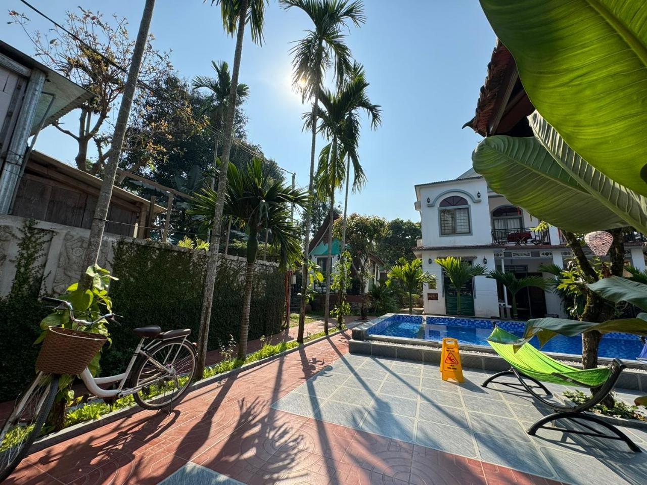 Tropical Valley Homestay - Villas Phong Nha Bagian luar foto