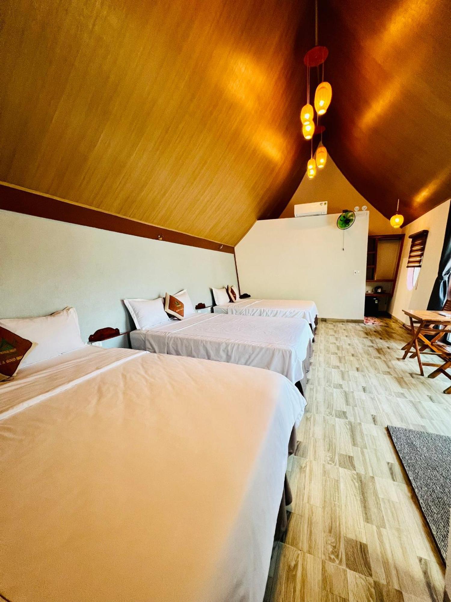 Tropical Valley Homestay - Villas Phong Nha Bagian luar foto