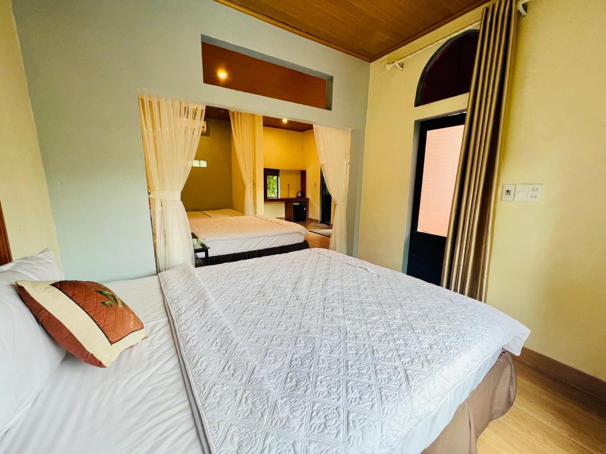 Tropical Valley Homestay - Villas Phong Nha Bagian luar foto