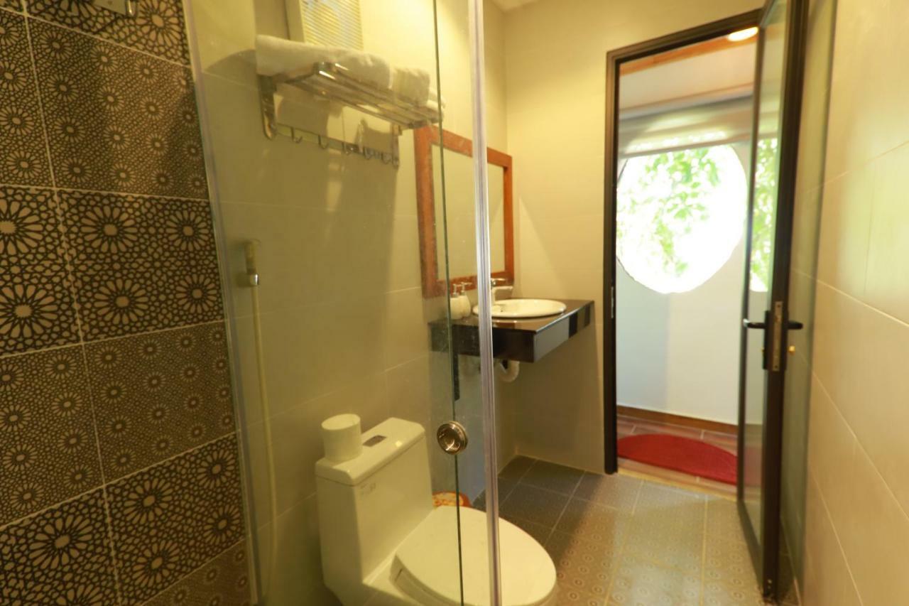 Tropical Valley Homestay - Villas Phong Nha Bagian luar foto
